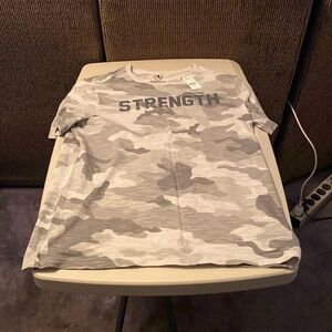 *New* Express short sleeve t-shirt. Size: S. Color: Gray/Camo